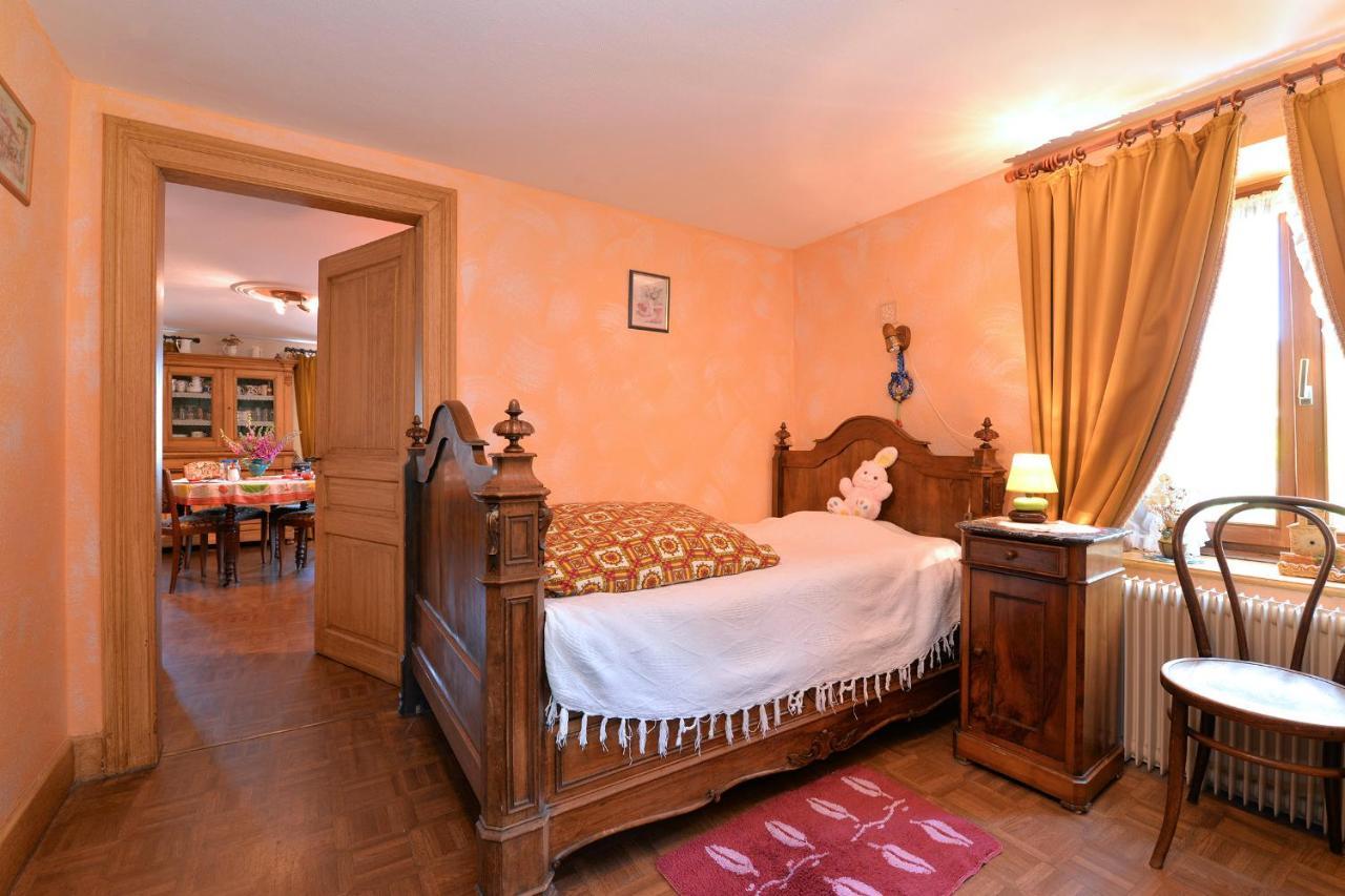 Gites Ou Chambres D'Hotes A La Ferme Orbey Exteriör bild