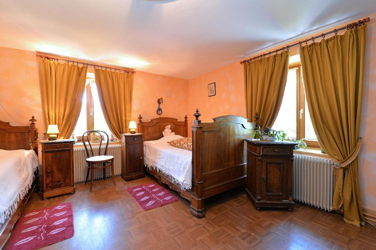 Gites Ou Chambres D'Hotes A La Ferme Orbey Exteriör bild